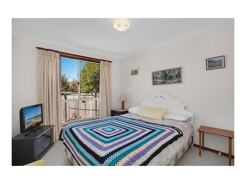 9A Hickenbotham Street, Gordon ACT 2906