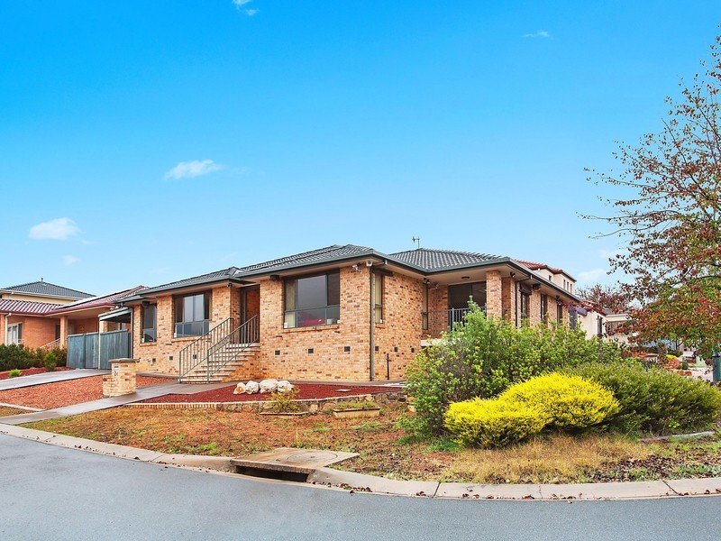 8 Norman Fisher Circuit, Bruce ACT 2617