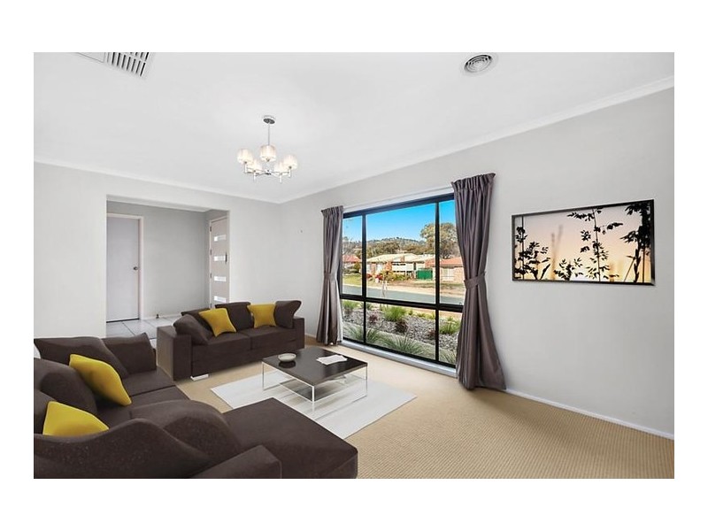 57 Brudenell Drive, Jerrabomberra NSW 2619