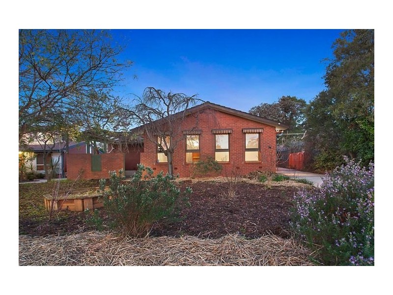 28 Bandjalong Crescent, Aranda ACT 2614