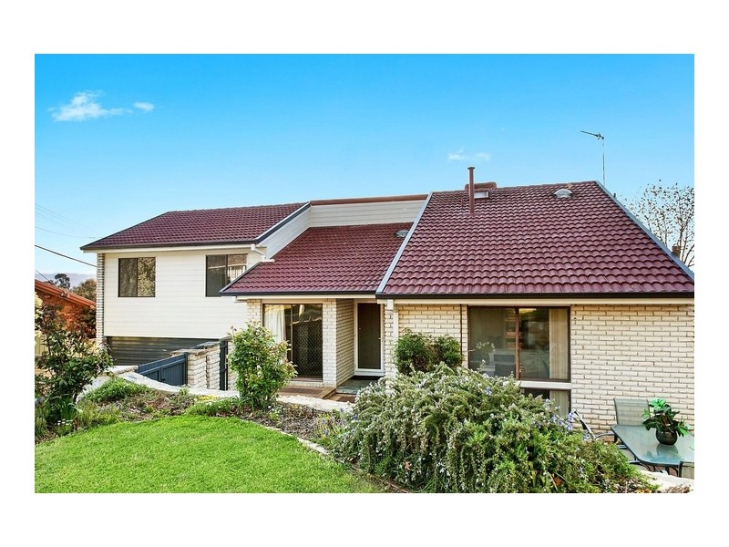 9 Adamson Crescent, Wanniassa ACT 2903