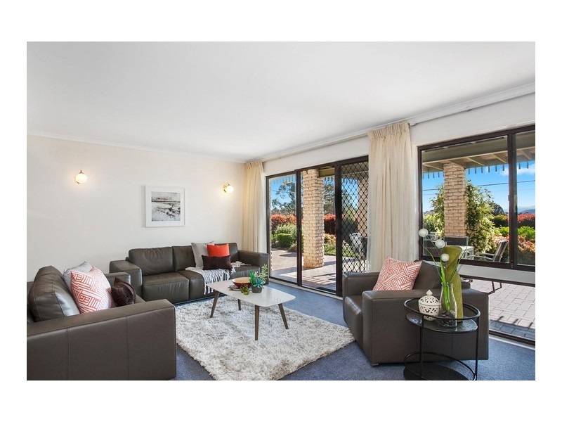 9 Adamson Crescent, Wanniassa ACT 2903