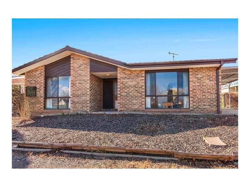 9 Thomas Hart Street, Banks ACT 2906