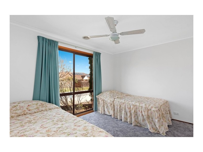 9 Thomas Hart Street, Banks ACT 2906