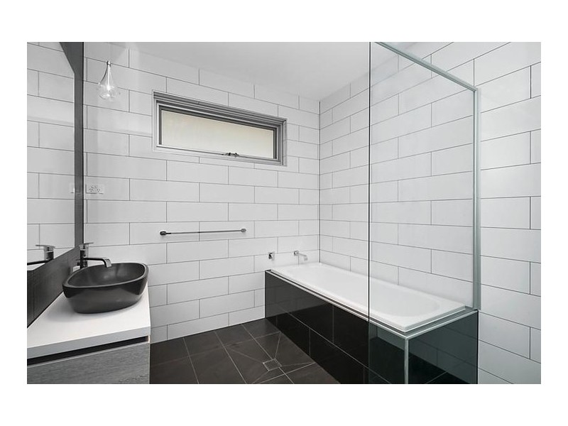 28 Patrick White Circuit, Franklin ACT 2913