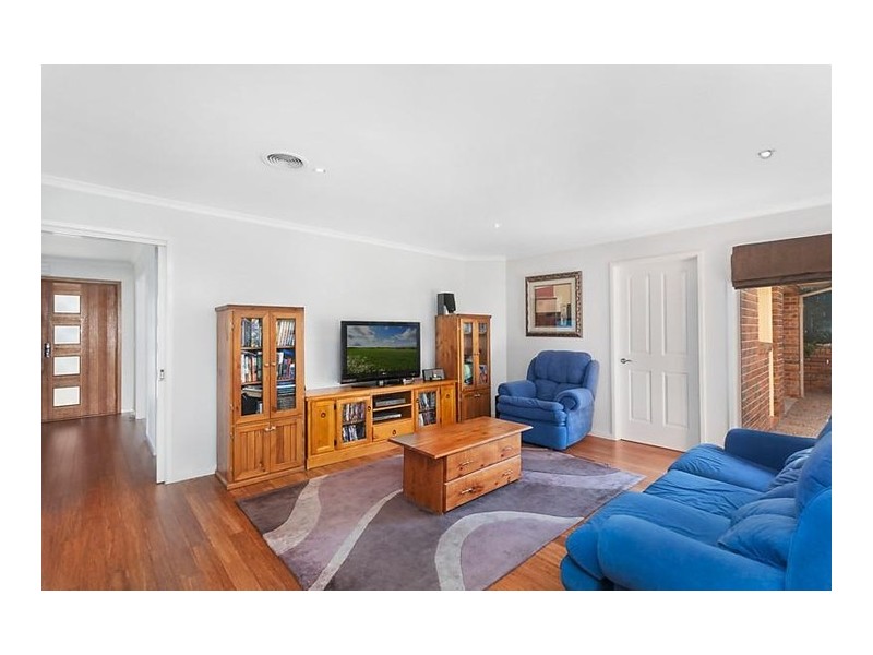 14 Tully Place, Jerrabomberra NSW 2619