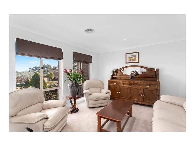 14 Tully Place, Jerrabomberra NSW 2619