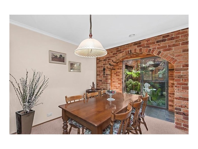 102 Fremantle Drive, Stirling ACT 2611