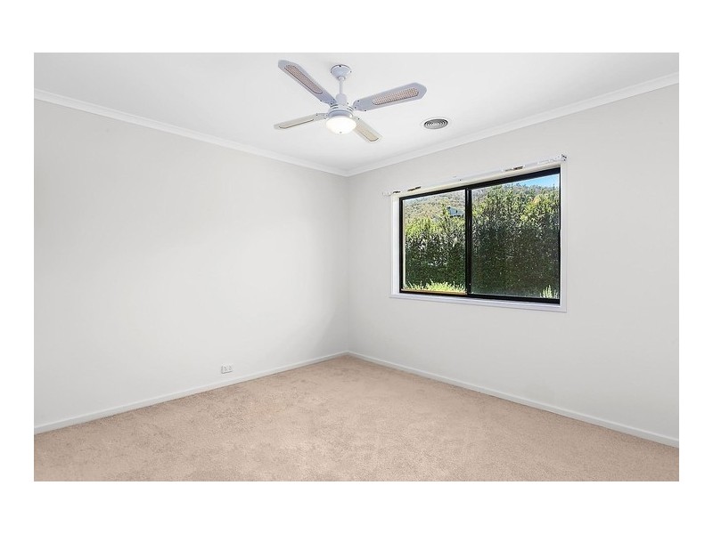 3 Weeroona Place, Jerrabomberra NSW 2619