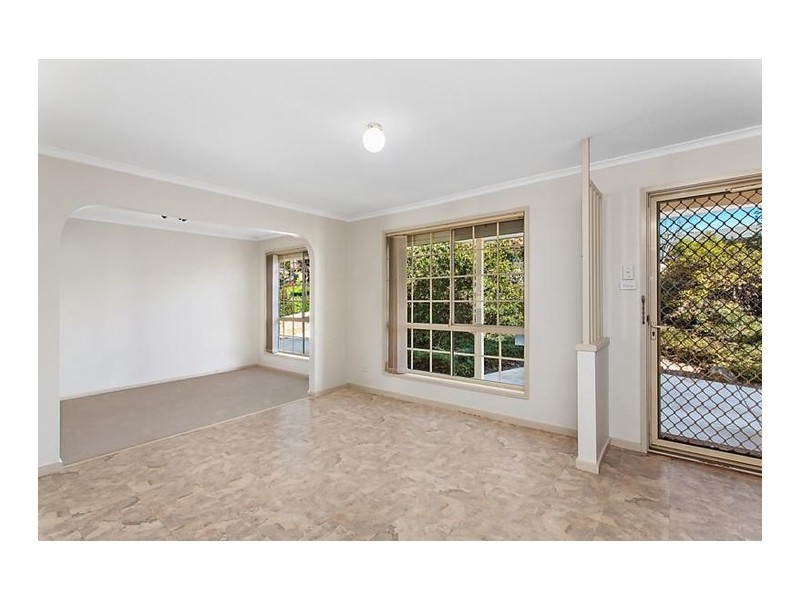 11 Maloney Street, Queanbeyan NSW 2620