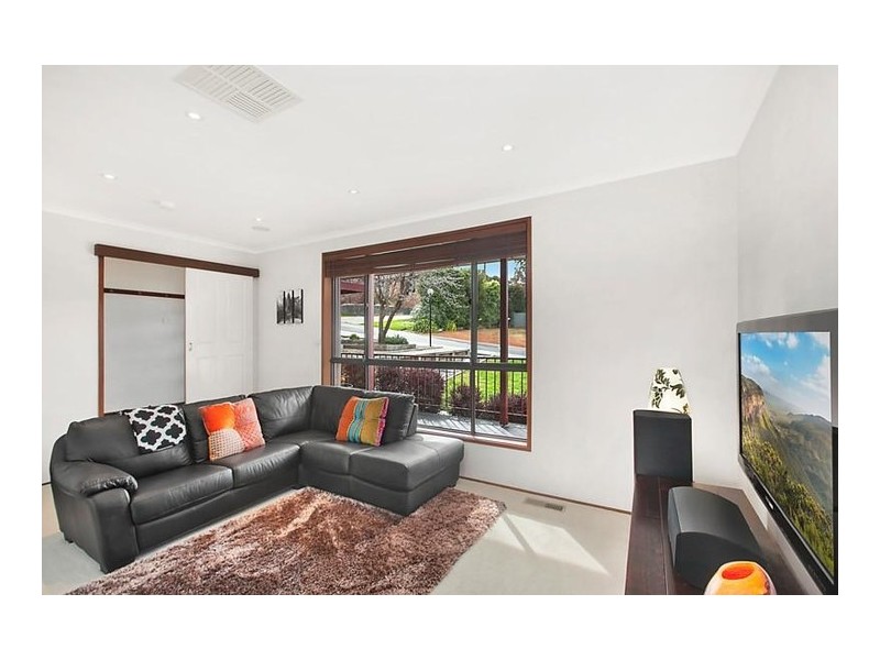 4 Marston Place, Macarthur ACT 2904