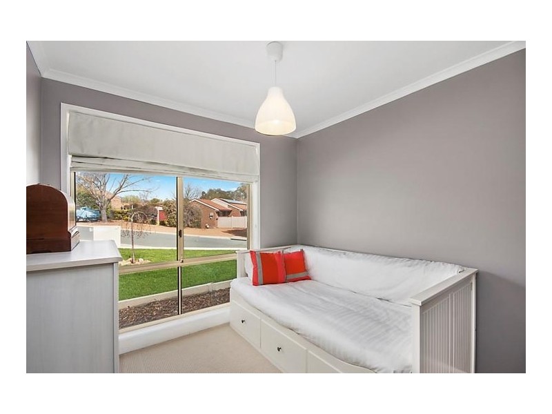 11 Wheelwright Crescent, Banks ACT 2906