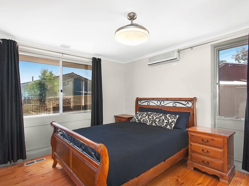 17 Hoddinott Street, Wanniassa ACT 2903