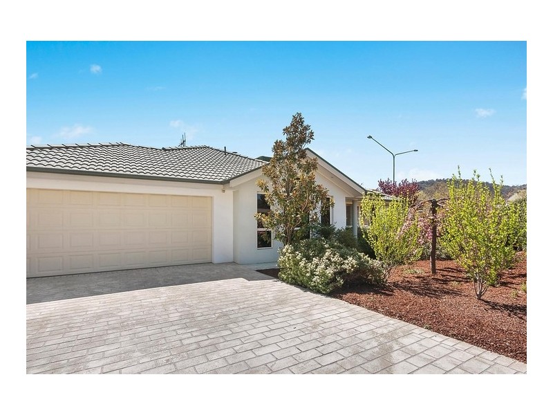 5 Batt Place, Gordon ACT 2906