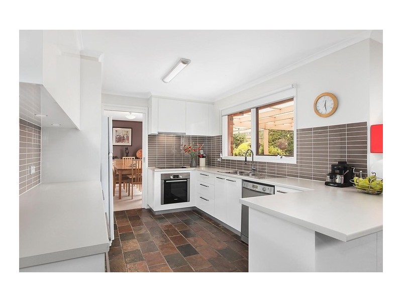 9 Jeanette Place, Gilmore ACT 2905