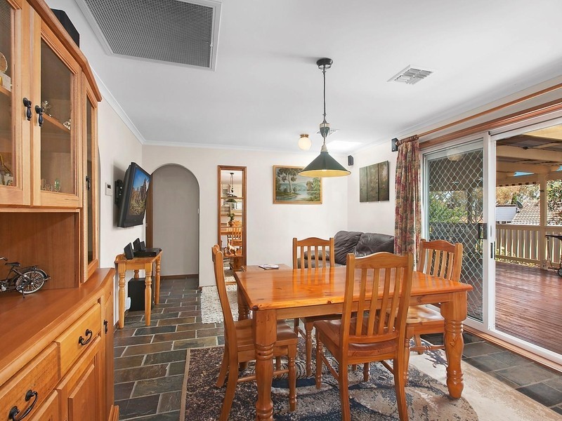 82 Kingscote Crescent, Bonython ACT 2905