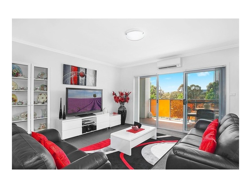 77/140 Anketell Street, Greenway ACT 2900