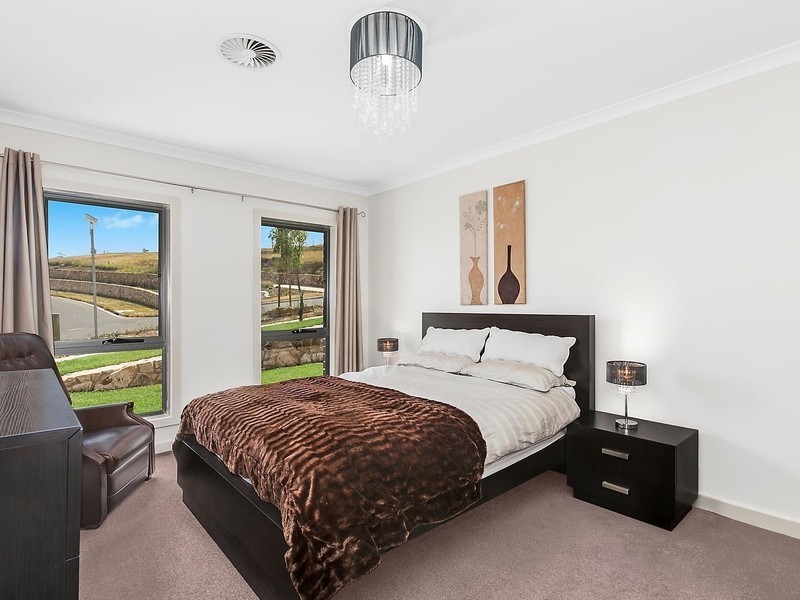 10 Kartinyeri Street, Bonner ACT 2914