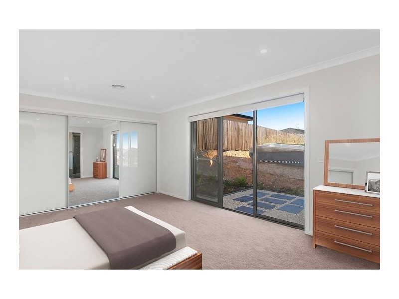 10 Deucem Smith Street, Bonner ACT 2914