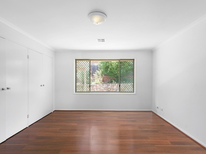 4 Woodhill Link, Jerrabomberra NSW 2619