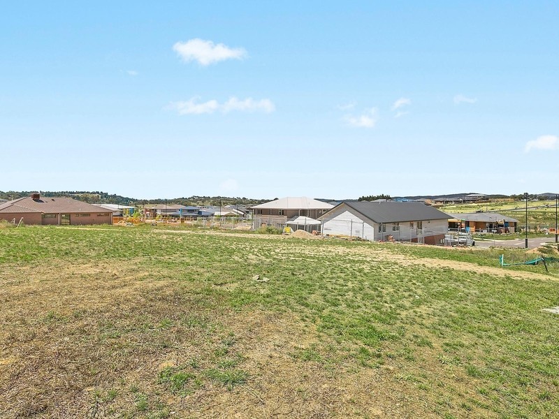 4 Jack Street, Googong NSW 2620