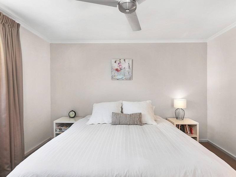 77 Munro Road, Queanbeyan NSW 2620