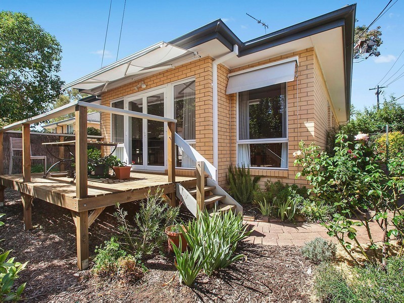 22B Threlfall Street, Chifley ACT 2606