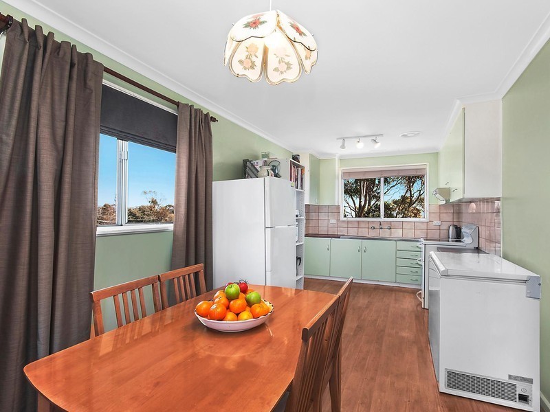 48 Bendora Avenue, Queanbeyan NSW 2620