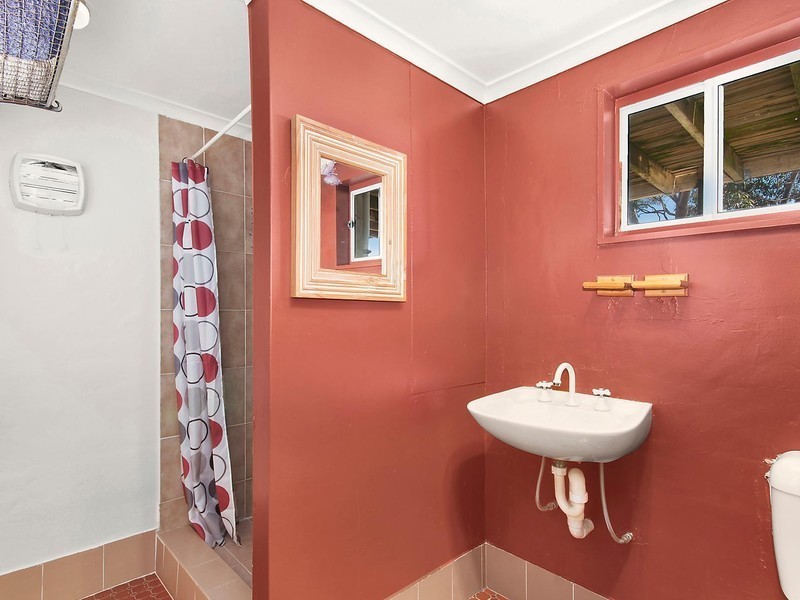 48 Bendora Avenue, Queanbeyan NSW 2620