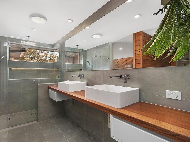 20 Cocoparra Crescent, Crace ACT 2911