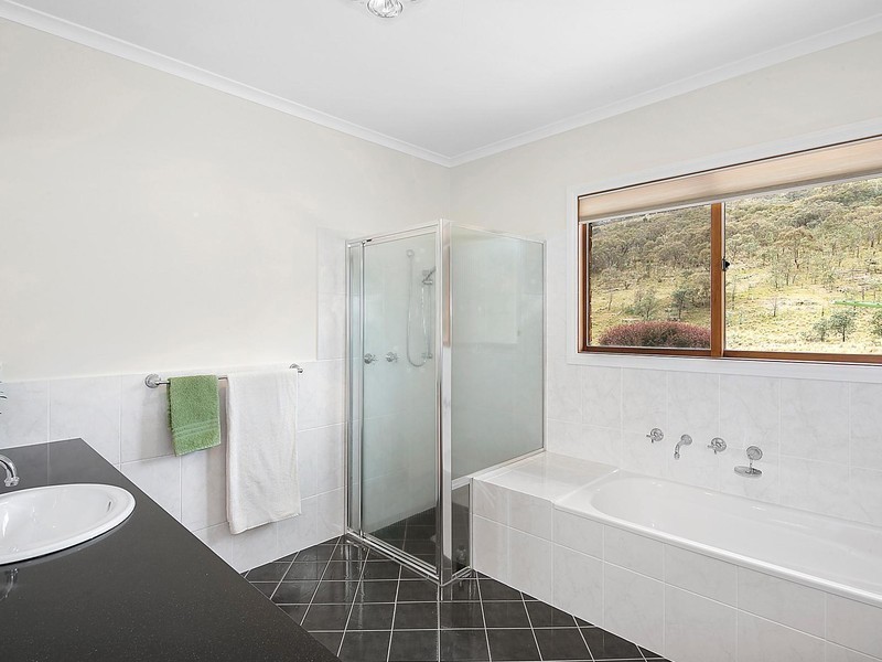 85 Sherwood Place, Royalla ACT 2620