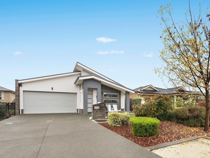 10 Pavy Street, Bonython ACT 2905