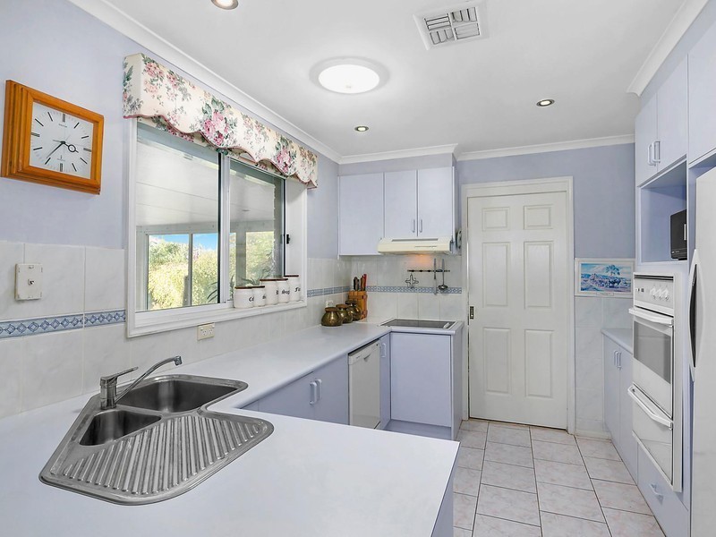 32 Allumba Street, Queanbeyan NSW 2620