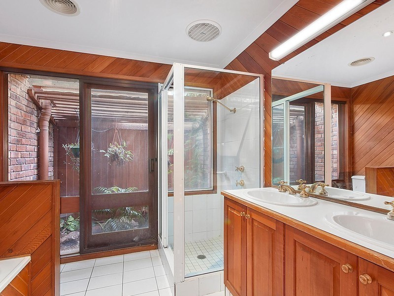 28 Cuthbertson Crescent, Oxley ACT 2903