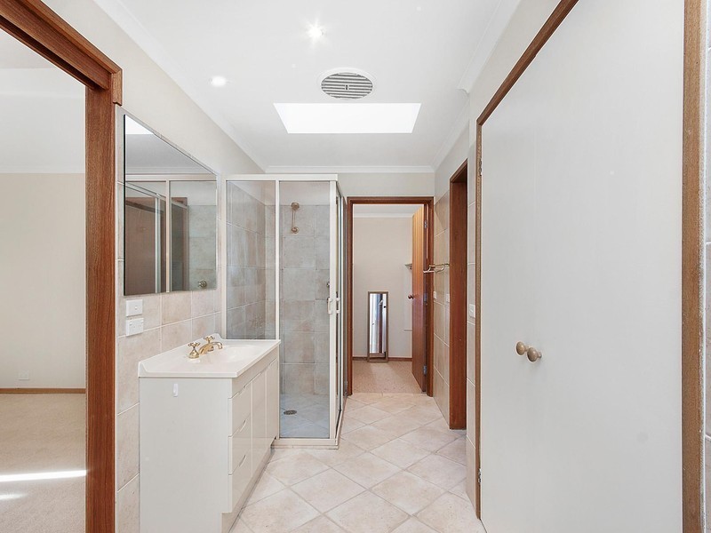 28 Cuthbertson Crescent, Oxley ACT 2903