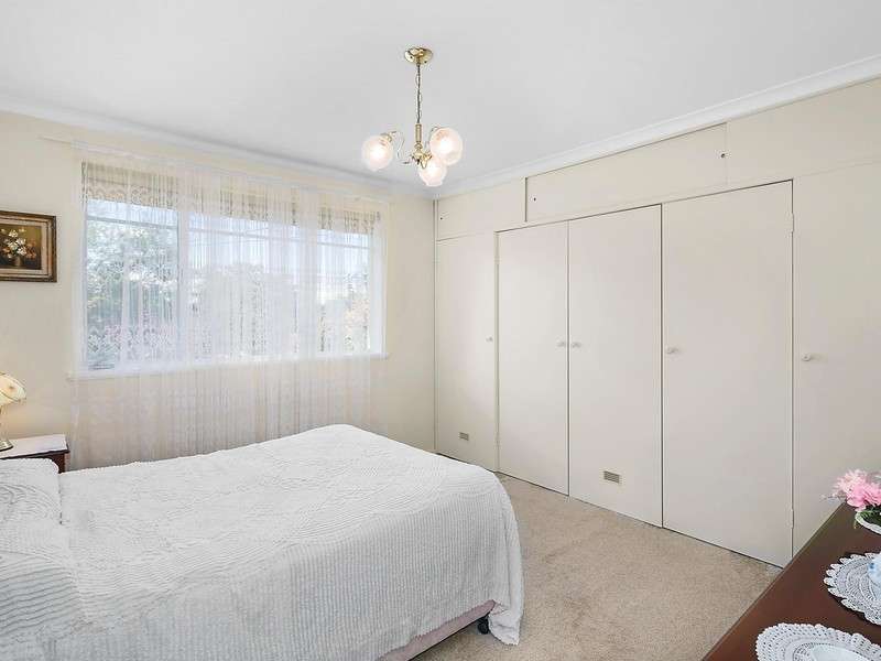 35 McLaren Crescent, Pearce ACT 2607