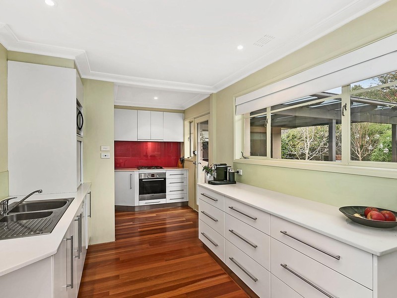 12 Leake Place, Curtin ACT 2605