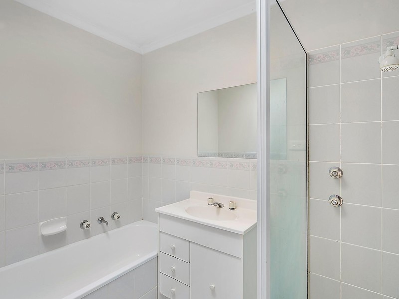 121 Pockett Avenue, Banks ACT 2906