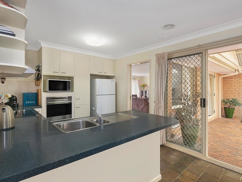 4 Donohoe Place, Gordon ACT 2906