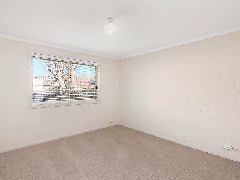 16 Brudenell Drive, Jerrabomberra NSW 2619