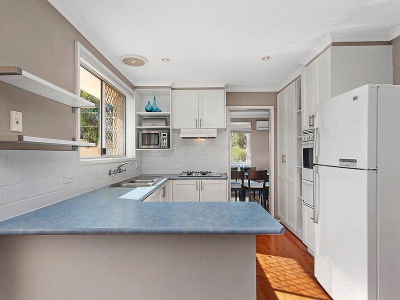 27 Jenner Court, Wanniassa ACT 2903