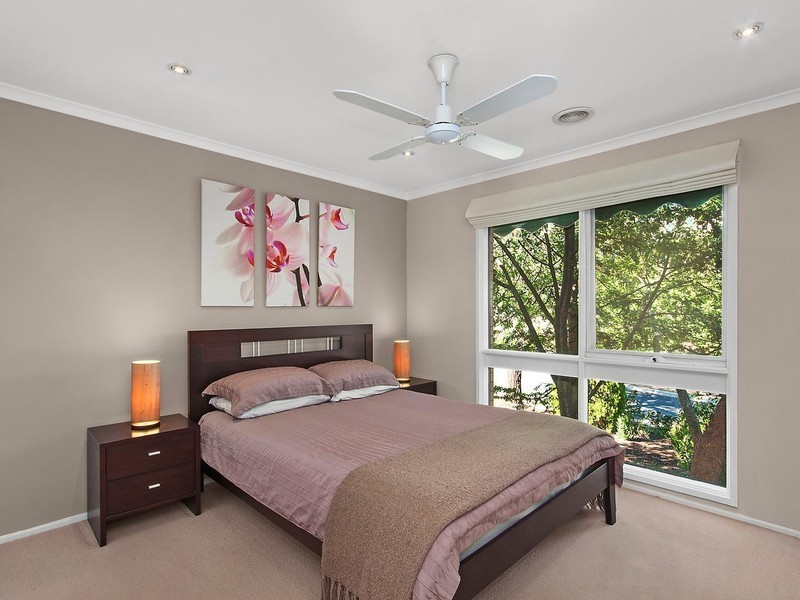 27 Jenner Court, Wanniassa ACT 2903