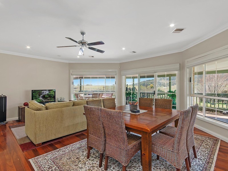 4 Settlers Road, Royalla NSW 2620