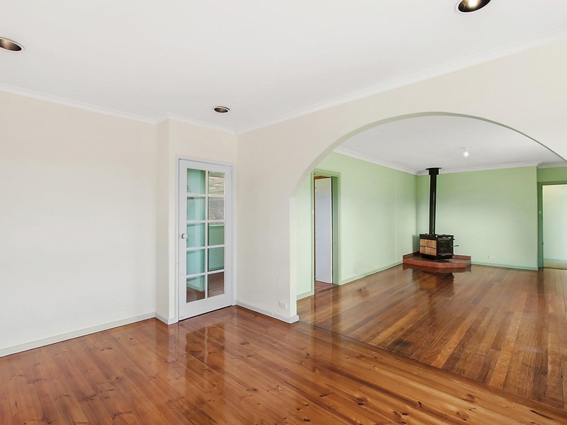 7 Huon Place, Lyons ACT 2606