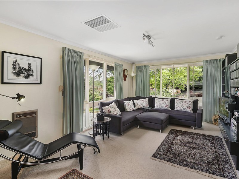 27 Osmand Street, Wanniassa ACT 2903