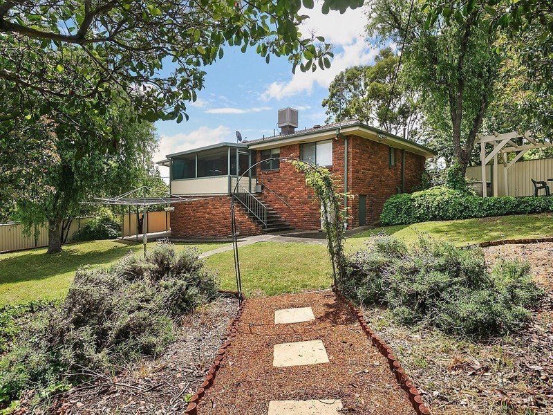 27 Osmand Street, Wanniassa ACT 2903