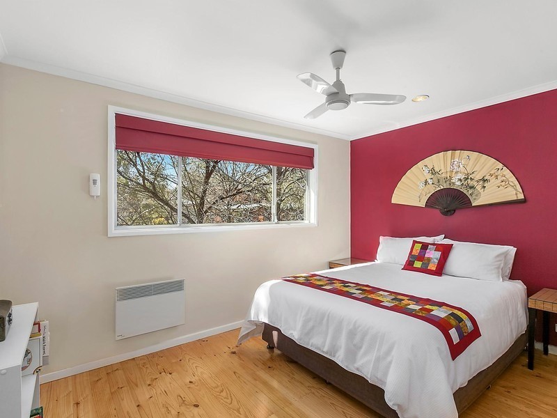 129 Lambrigg Street, Farrer ACT 2607