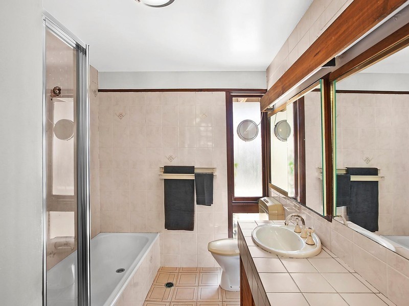 52/85 Crozier Circuit, Kambah ACT 2902