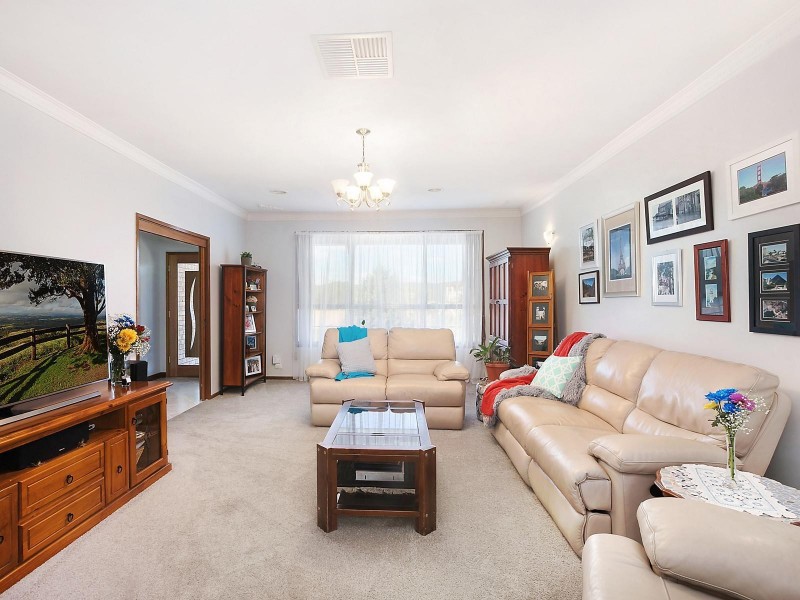 6 Cunningham Street, Queanbeyan NSW 2620