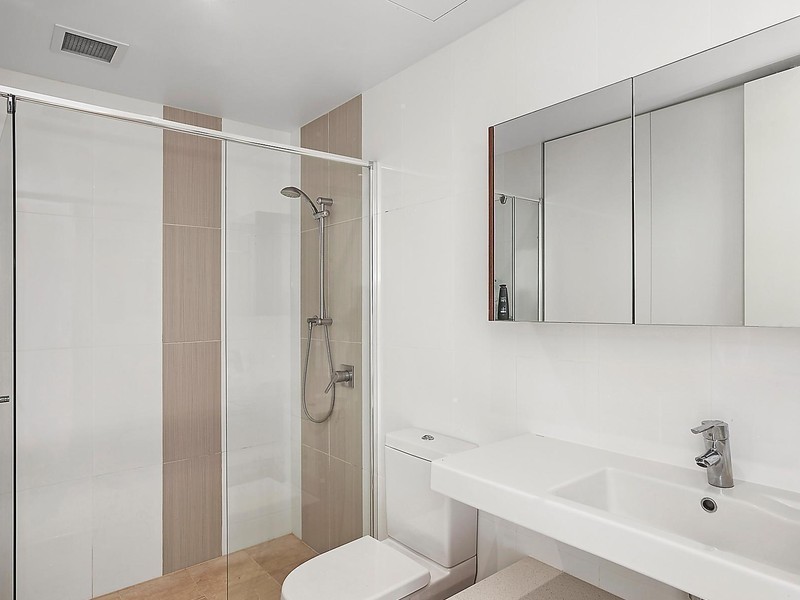 1124/240 Bunda Street, City ACT 2601